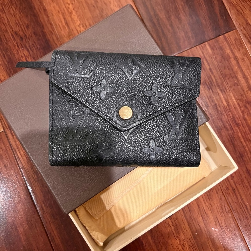 Louis Vuitton Victorine Wallet